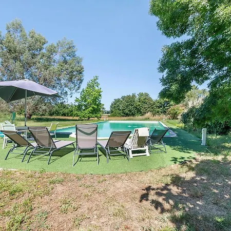 Domaine De Bellerose *